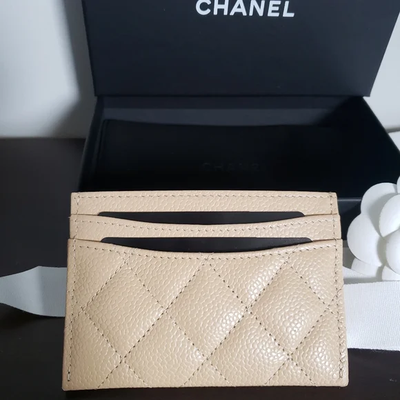 Chanel Beige Clair Classic Cardholder - Picture 6 of 14